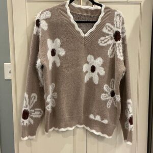 Ladies V-neck comfy sweater size medium
